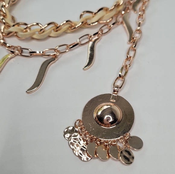 NWT Free People Sid Back Necklace in Rose Gold - Picture 5 of 8